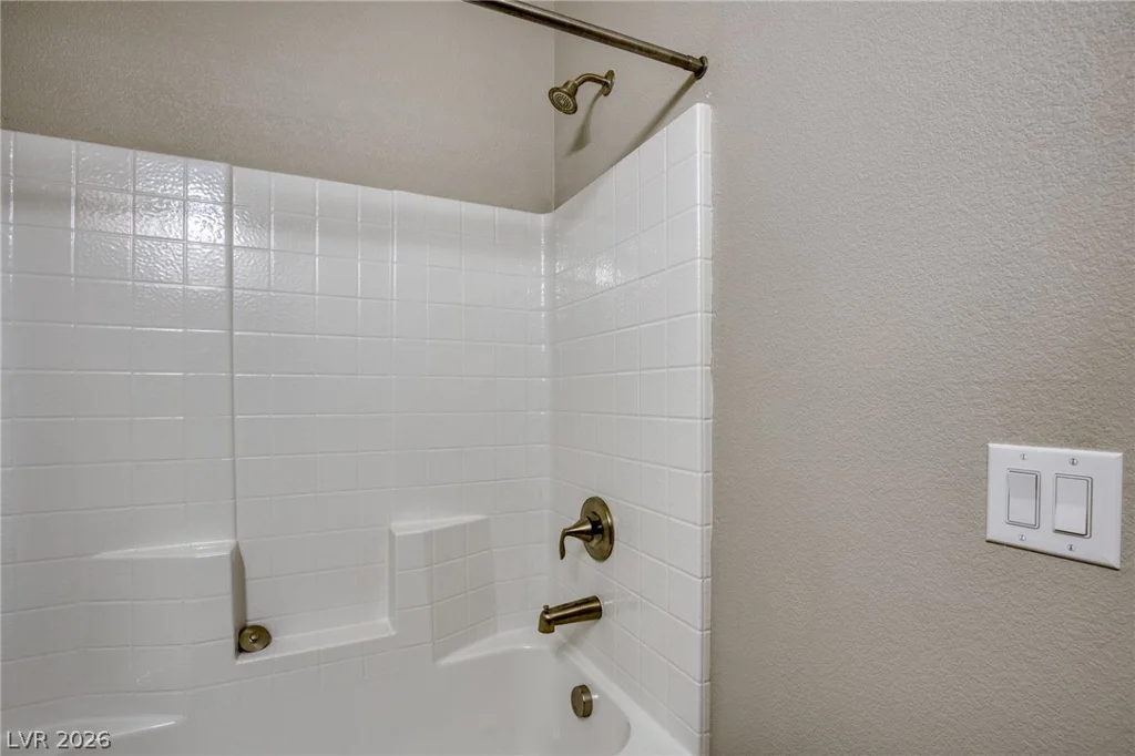 5642 Alta Peak, Las Vegas, NV 89118