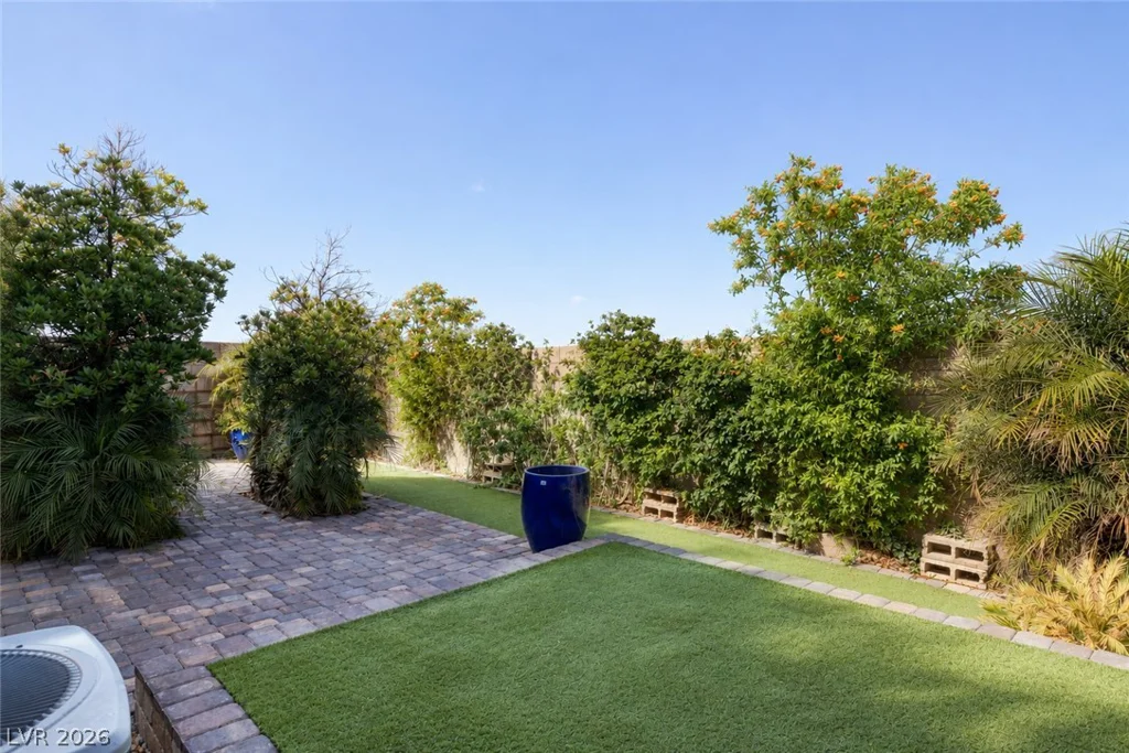 5642 Alta Peak, Las Vegas, NV 89118