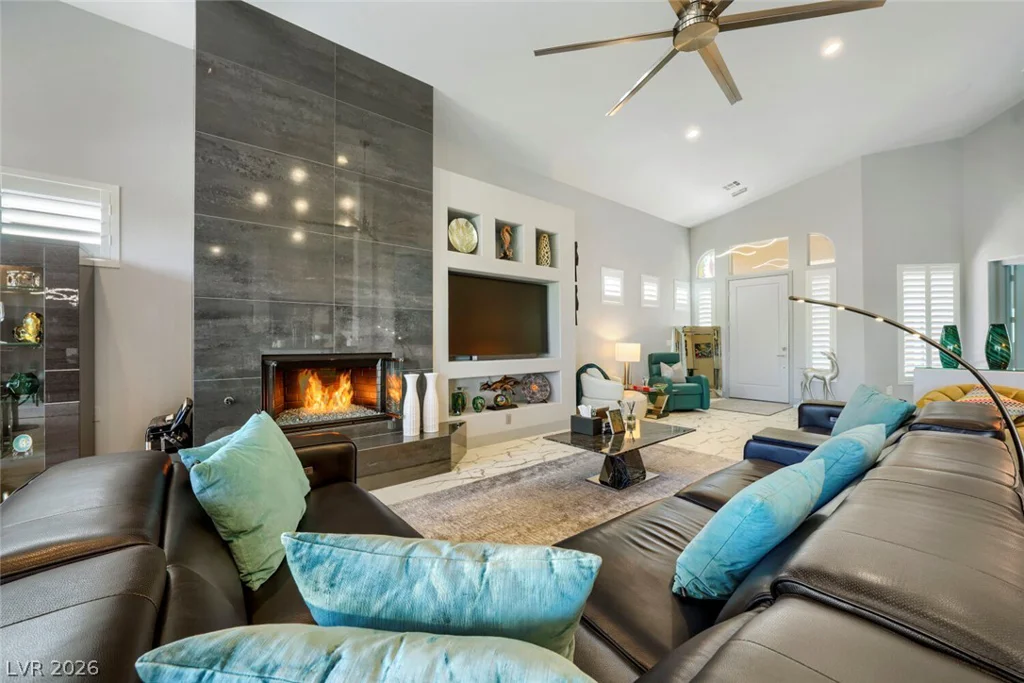 512 Pima Canyon, Las Vegas, NV 89144