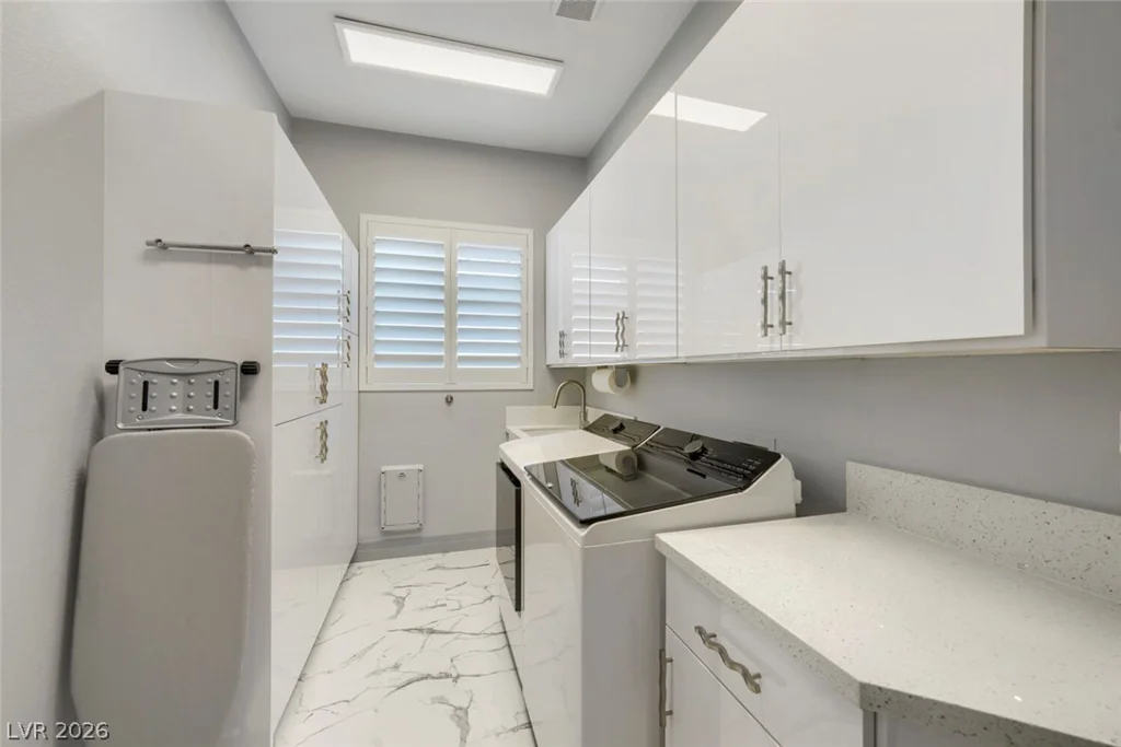 512 Pima Canyon, Las Vegas, NV 89144