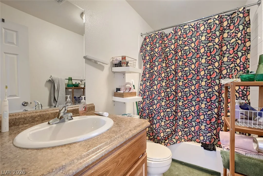 2844 Calle Del Oro, Las Vegas, NV 89120