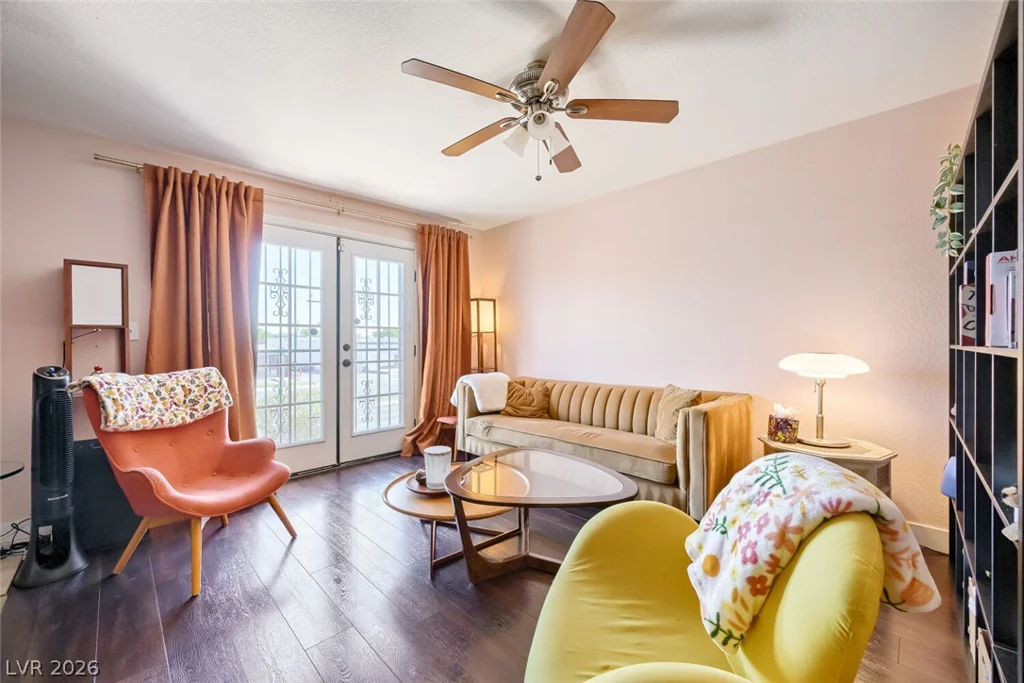 2844 Calle Del Oro, Las Vegas, NV 89120