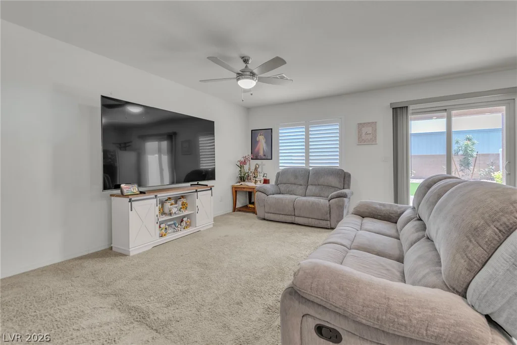 6183 Pink Cosmos, Las Vegas, NV 89122