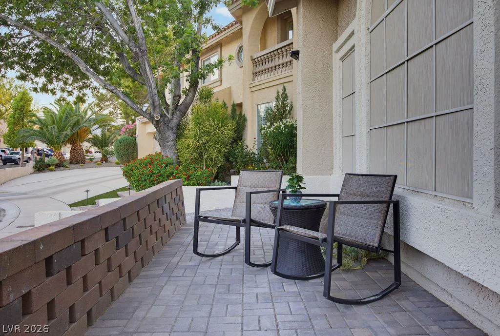 7424 Alcove Glen, Las Vegas, NV 89129