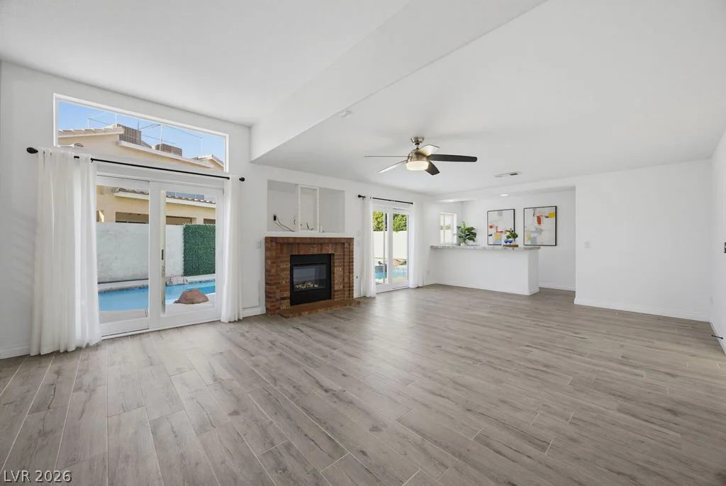 7424 Alcove Glen, Las Vegas, NV 89129