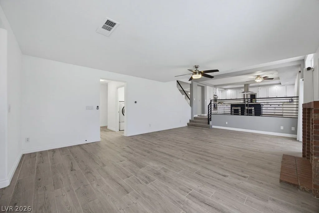 7424 Alcove Glen, Las Vegas, NV 89129