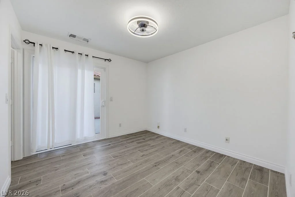 7424 Alcove Glen, Las Vegas, NV 89129