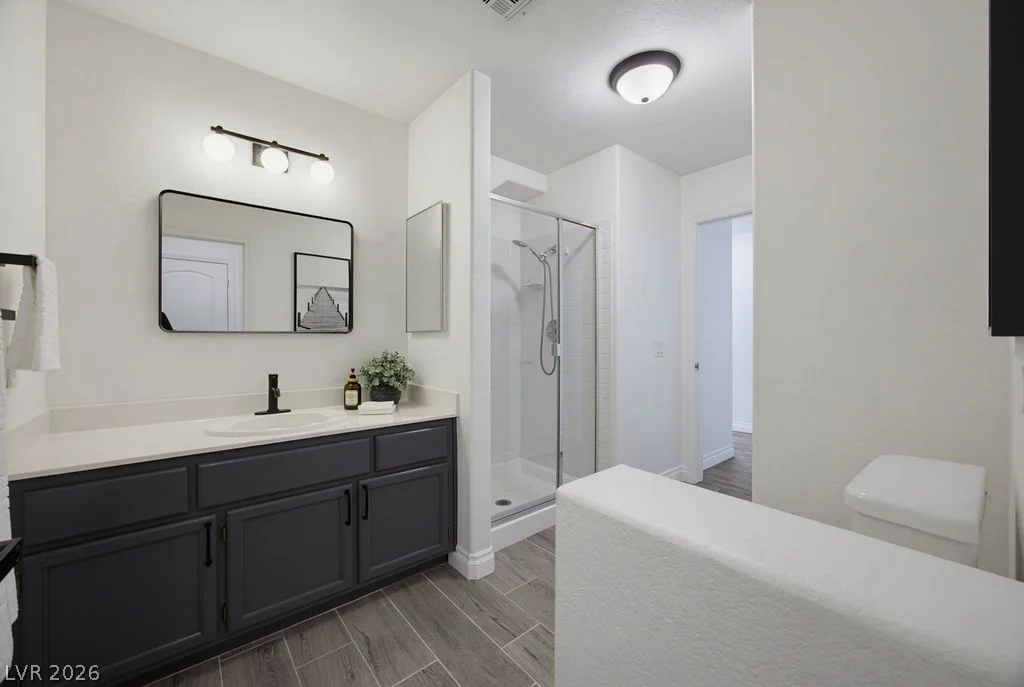 7424 Alcove Glen, Las Vegas, NV 89129