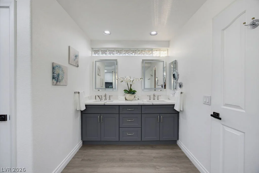 7424 Alcove Glen, Las Vegas, NV 89129