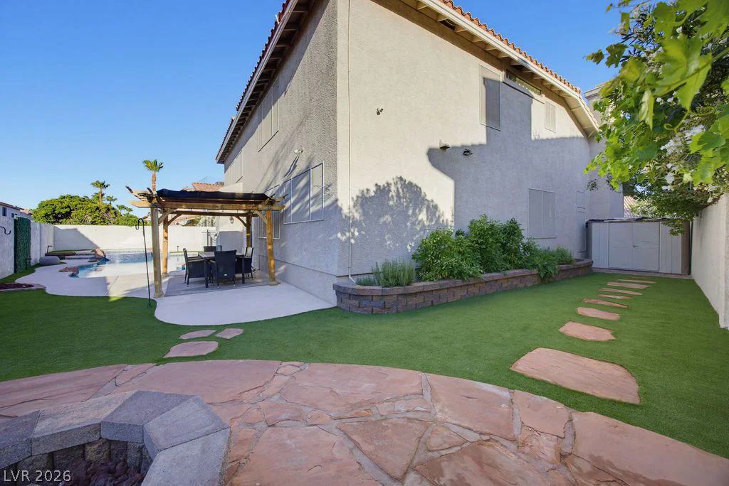 7424 Alcove Glen, Las Vegas, NV 89129