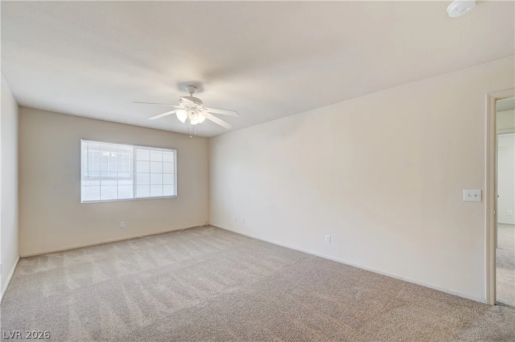7621 Almeria, Las Vegas, NV 89128