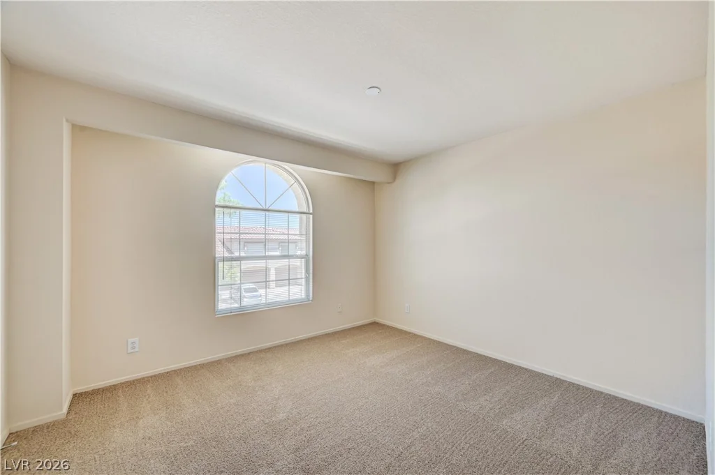 7621 Almeria, Las Vegas, NV 89128