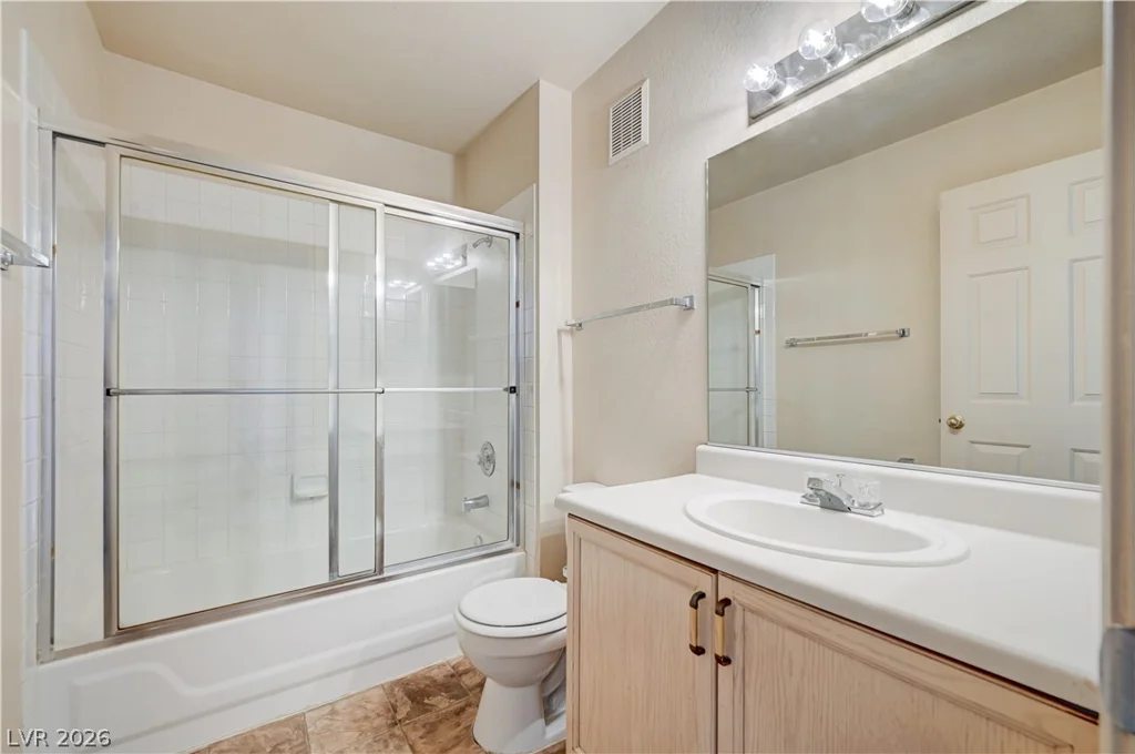 7621 Almeria, Las Vegas, NV 89128