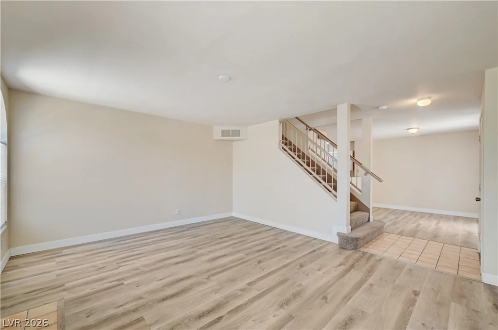 7621 Almeria, Las Vegas, NV 89128