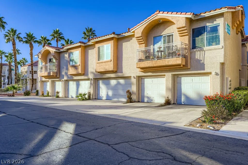 5000 Red Rock, Las Vegas, NV 89118