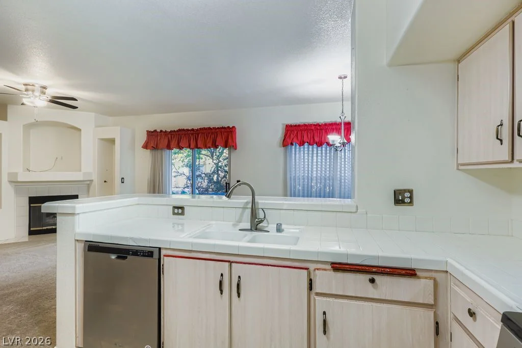 5000 Red Rock, Las Vegas, NV 89118