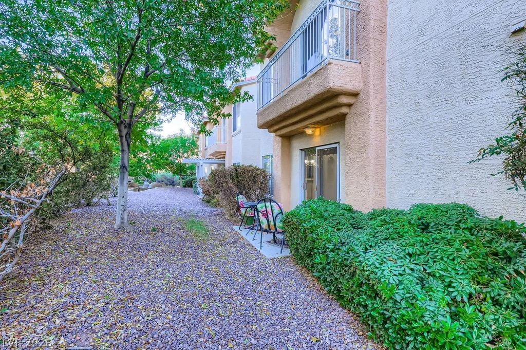 5000 Red Rock, Las Vegas, NV 89118