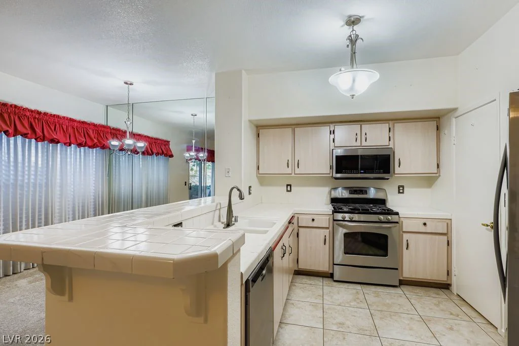 5000 Red Rock, Las Vegas, NV 89118