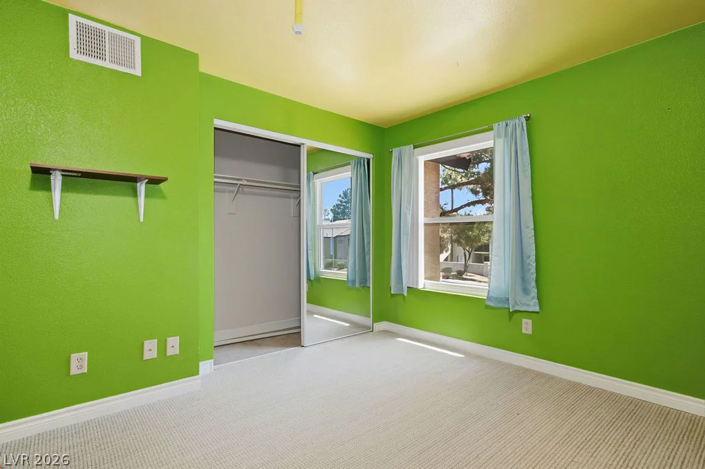 2451 Rainbow, Las Vegas, NV 89108
