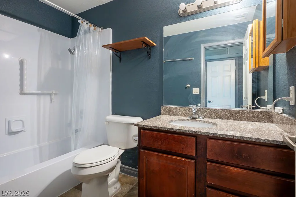 2451 Rainbow, Las Vegas, NV 89108