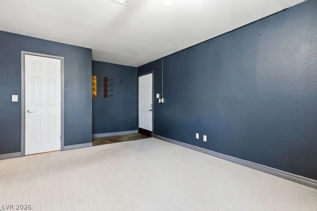 2451 Rainbow, Las Vegas, NV 89108