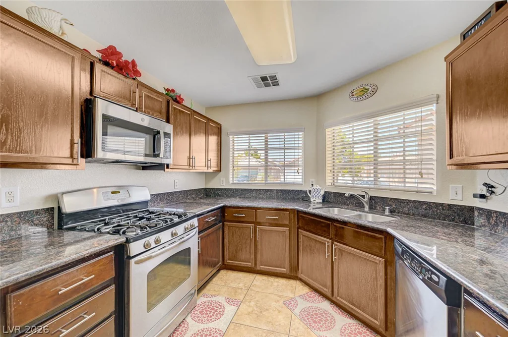 1119 Emerald Stone, North Las Vegas, NV 89081