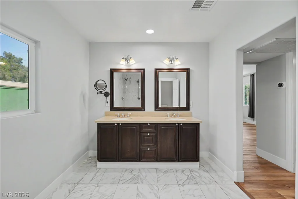 1311 5th, Las Vegas, NV 89104
