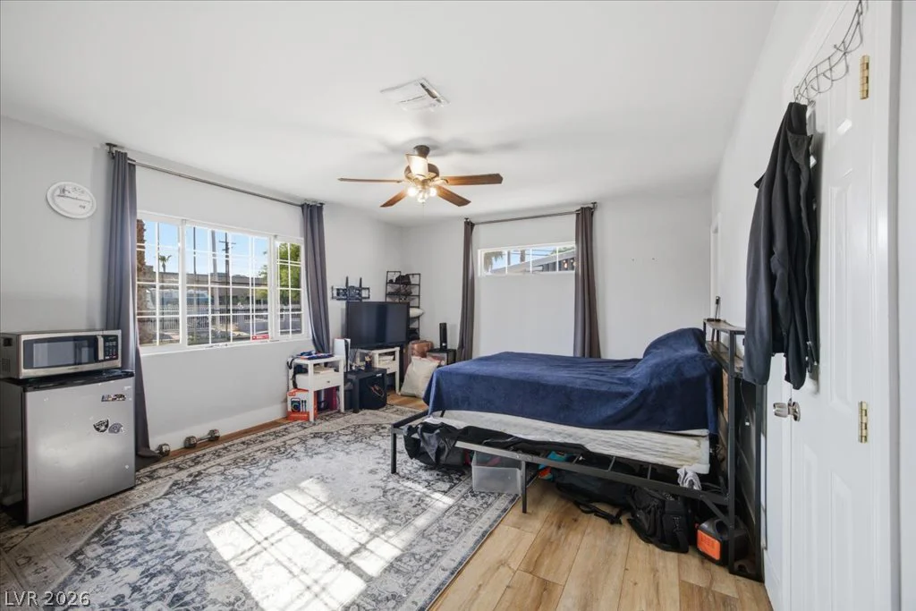 1311 5th, Las Vegas, NV 89104