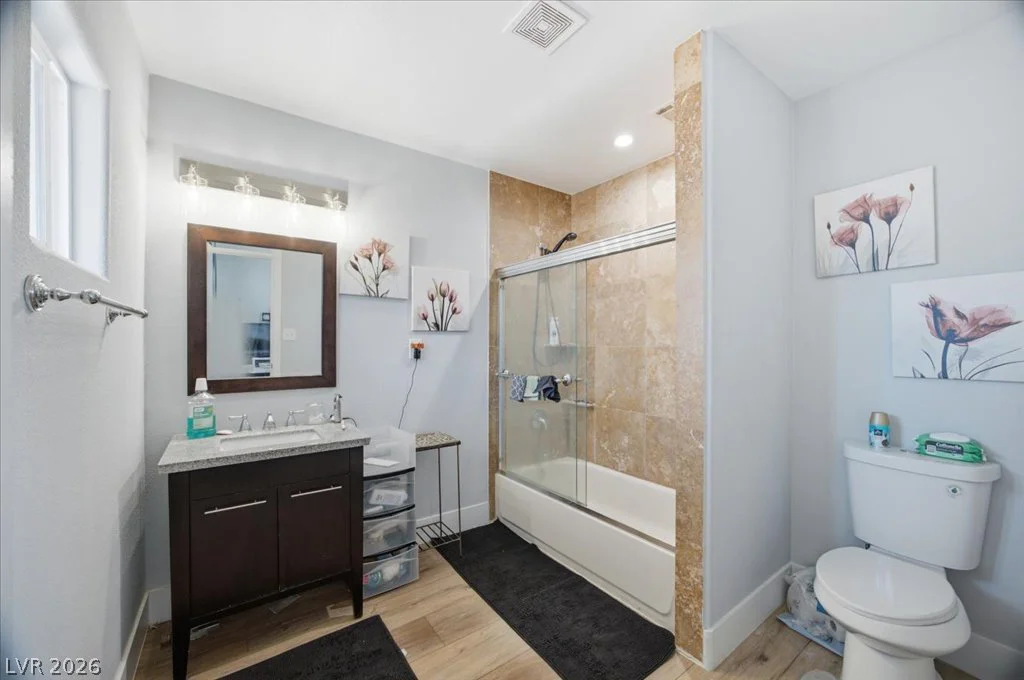 1311 5th, Las Vegas, NV 89104