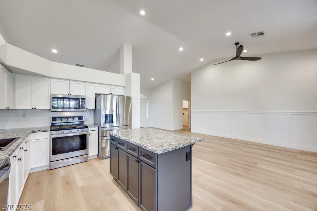 928 San Eduardo, Henderson, NV 89002