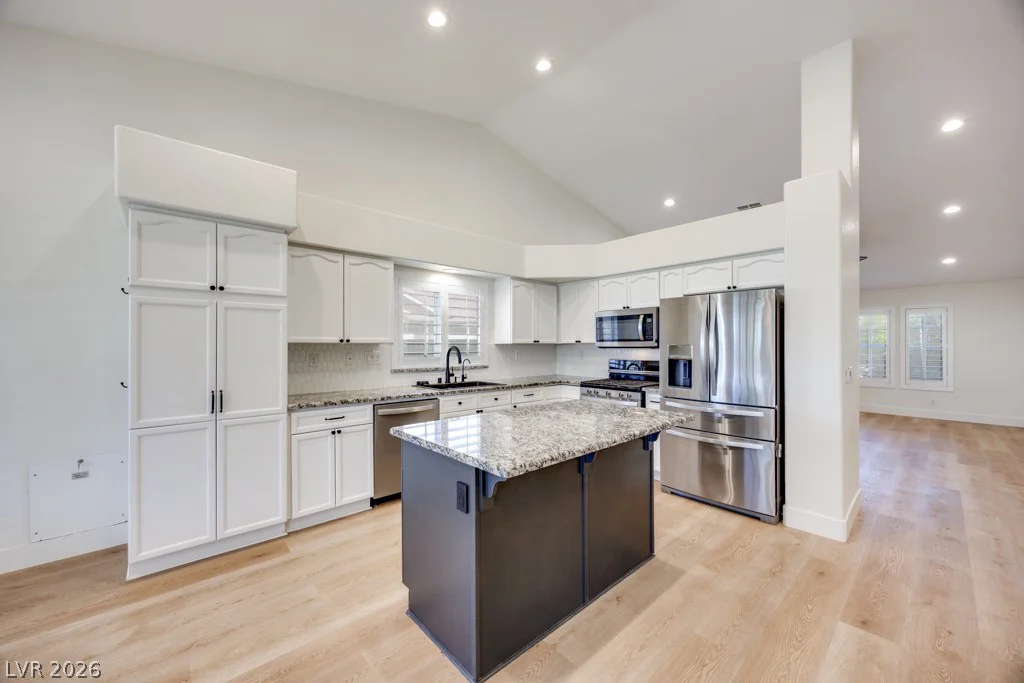 928 San Eduardo, Henderson, NV 89002
