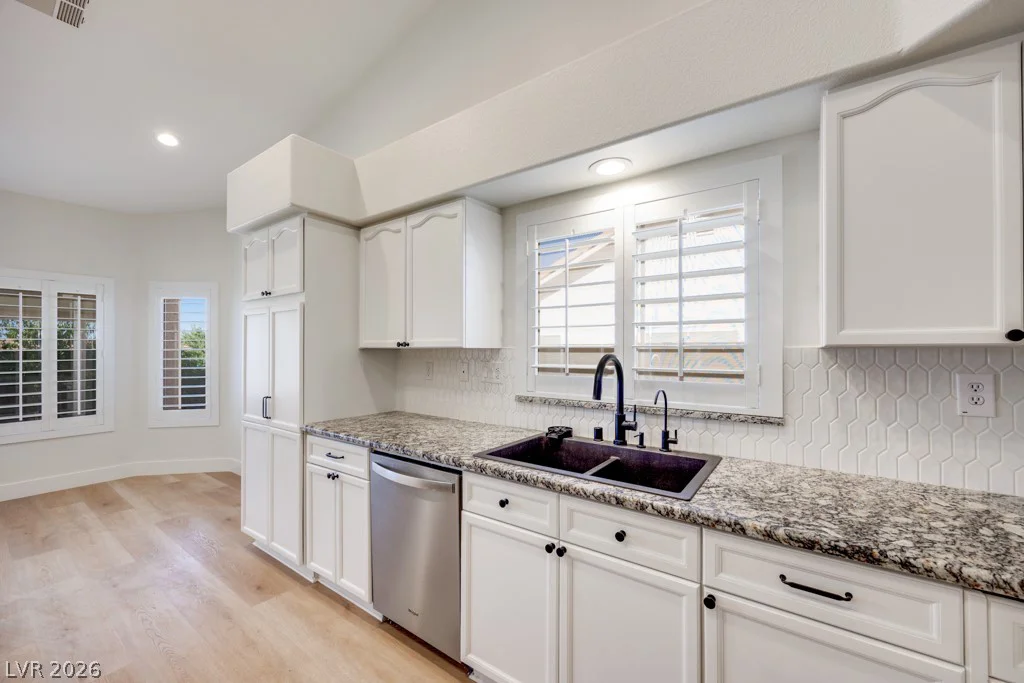928 San Eduardo, Henderson, NV 89002