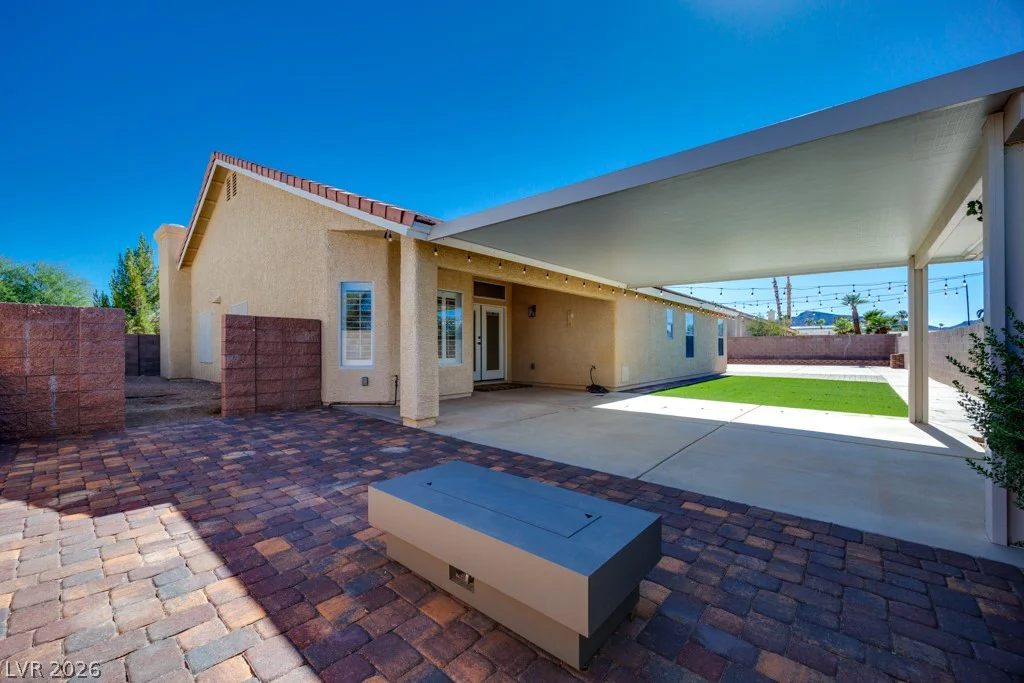 928 San Eduardo, Henderson, NV 89002