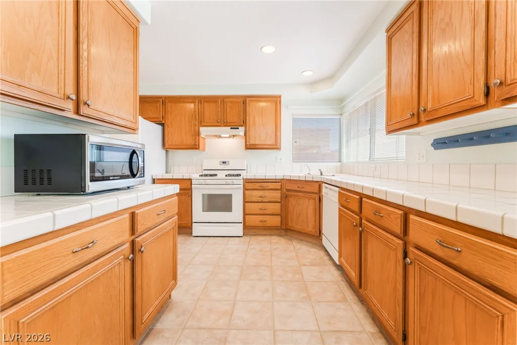 2760 Mistfull, Las Vegas, NV 89156