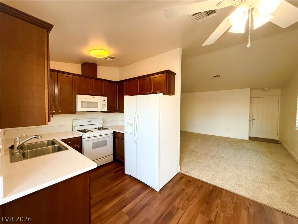 511 Chandler, Henderson, NV 89014