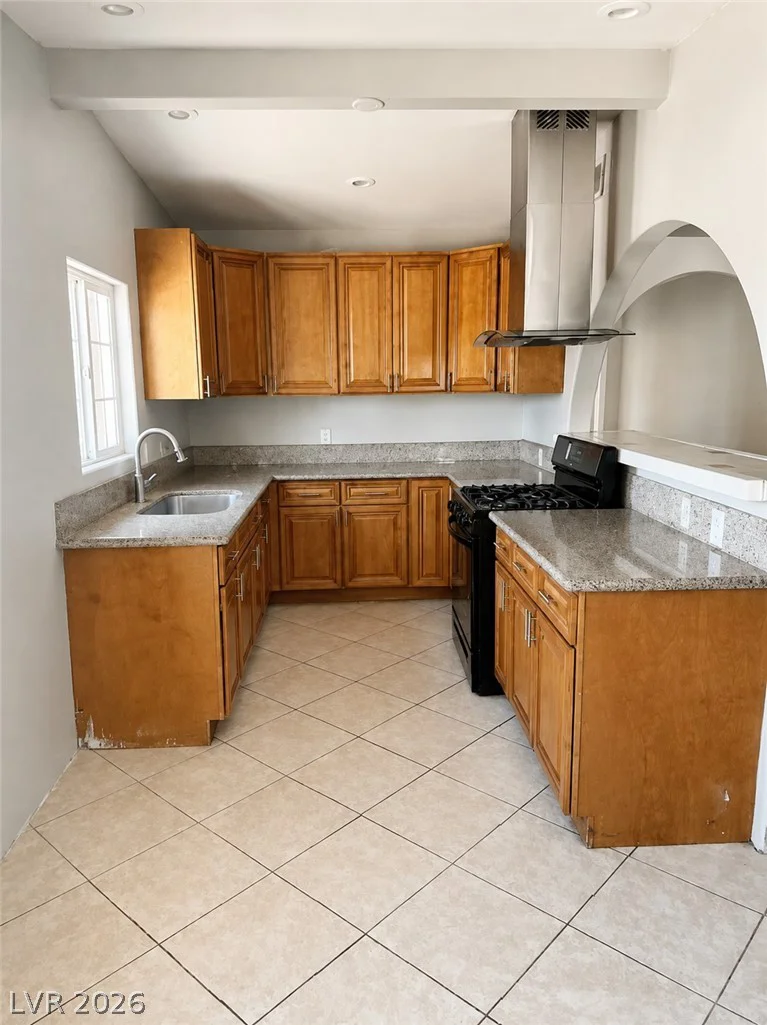 709 21st, Las Vegas, NV 89101