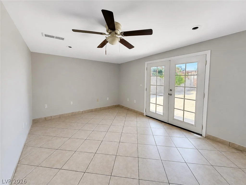 709 21st, Las Vegas, NV 89101