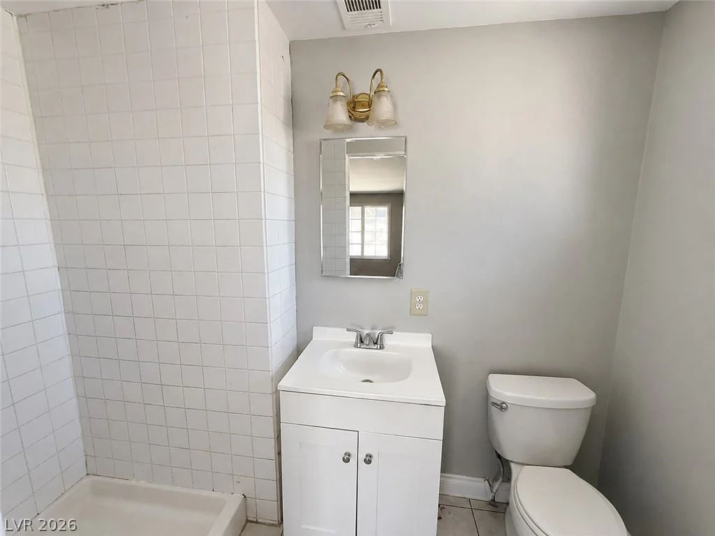 709 21st, Las Vegas, NV 89101