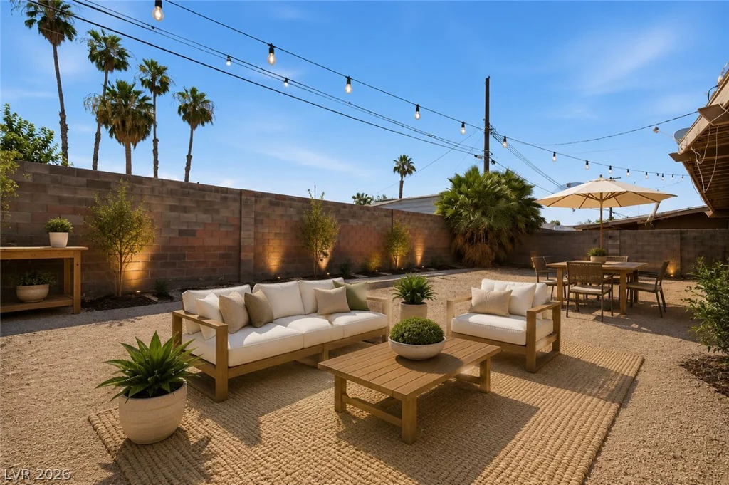 709 21st, Las Vegas, NV 89101