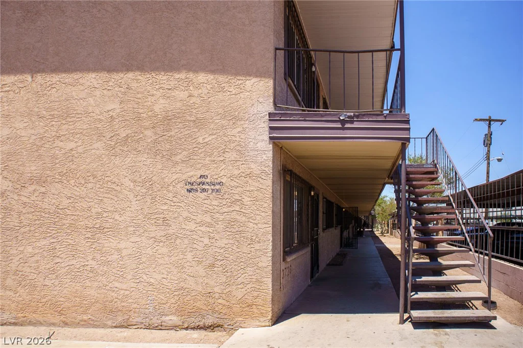 3726 Hazelwood, Las Vegas, NV 89119