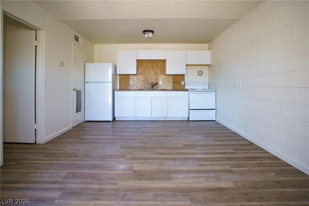 3726 Hazelwood, Las Vegas, NV 89119