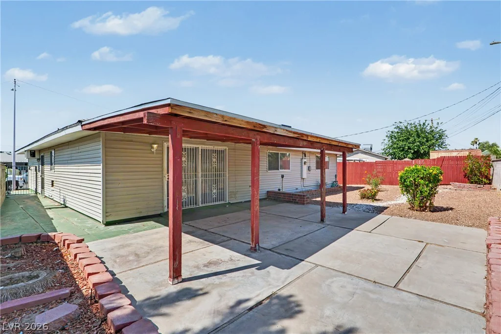 6144 Cromwell, Las Vegas, NV 89107