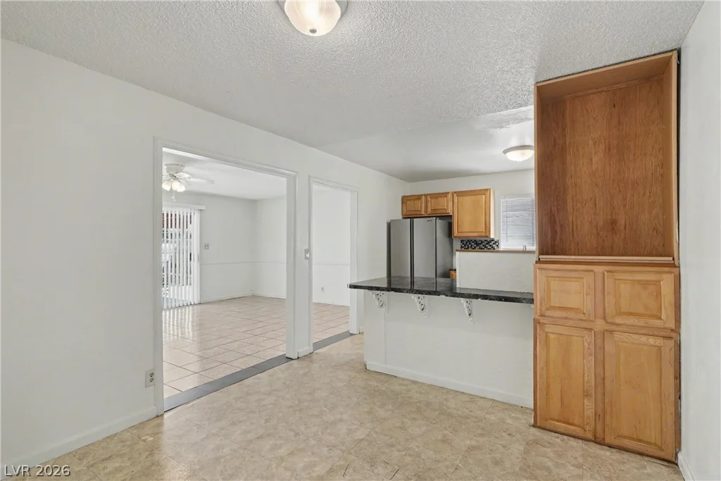 6144 Cromwell, Las Vegas, NV 89107