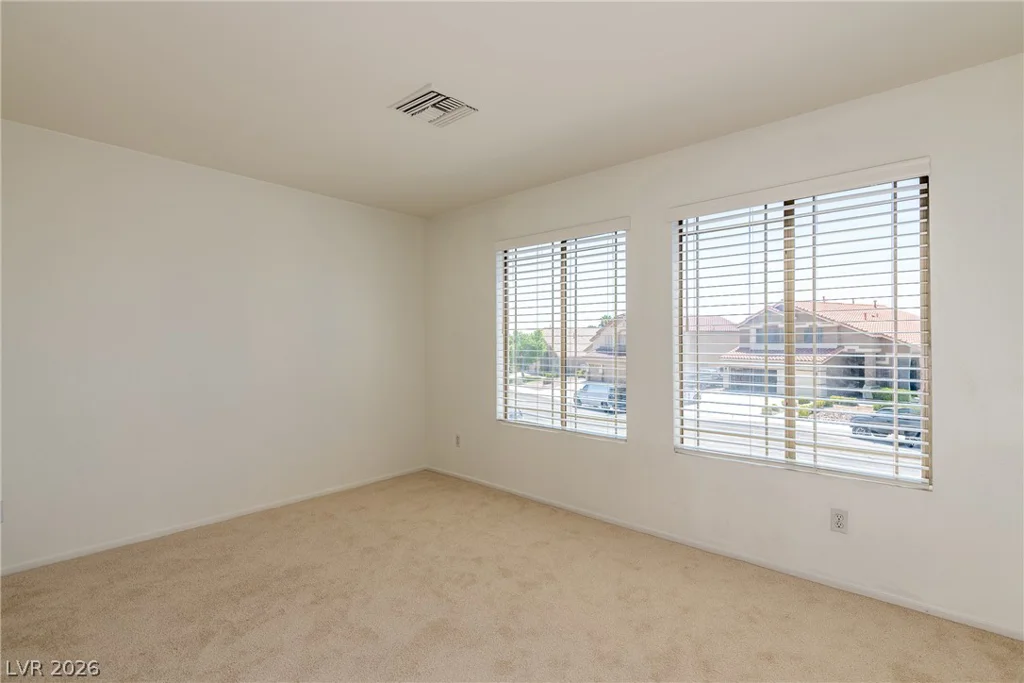 8332 Spring Arts, Las Vegas, NV 89129