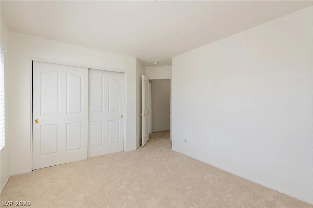 8332 Spring Arts, Las Vegas, NV 89129