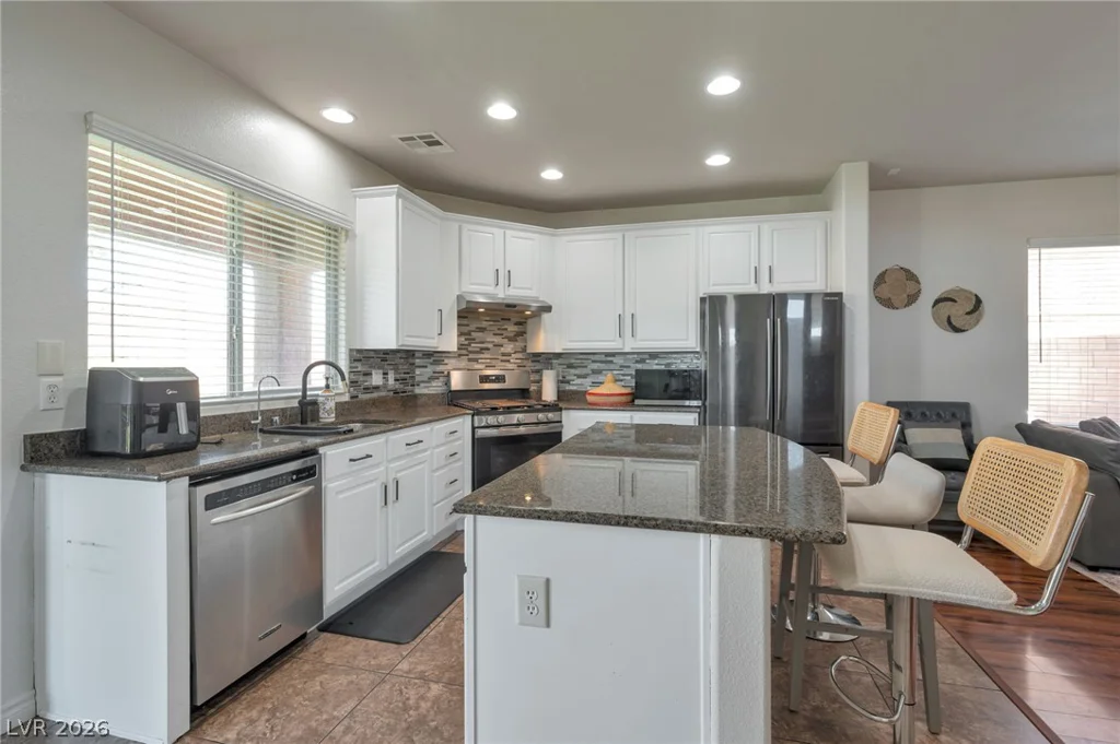 10391 Montes Vascos, Las Vegas, NV 89178