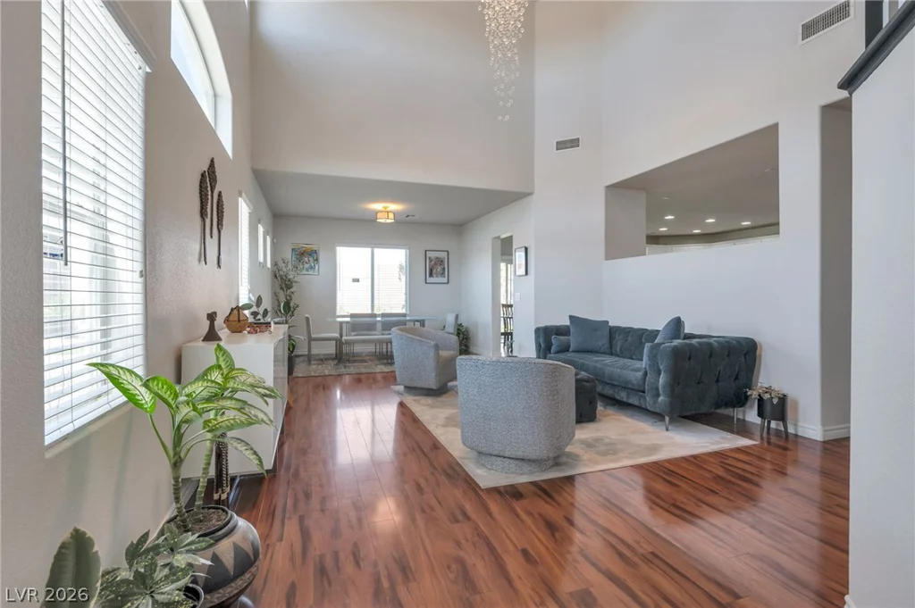 10391 Montes Vascos, Las Vegas, NV 89178