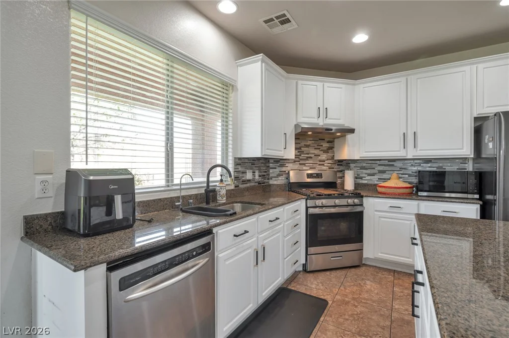 10391 Montes Vascos, Las Vegas, NV 89178