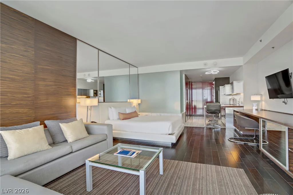 4381 Flamingo, Las Vegas, NV 89103