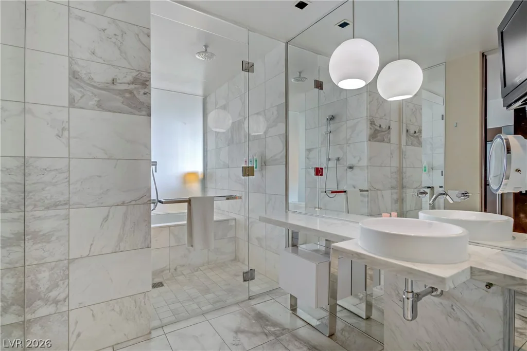 4381 Flamingo, Las Vegas, NV 89103